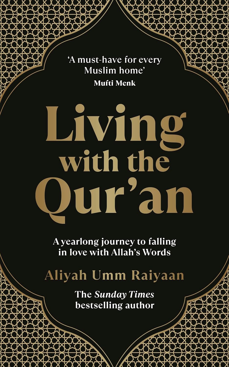 Living with the Qur'an : a 52 Week Guide: A Yearlong Journey to Falling in Love with Allah's Words