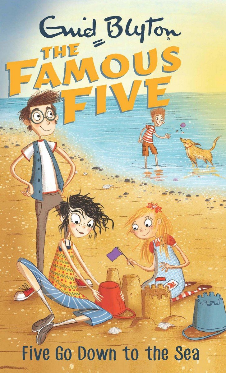 Famous Five: 12: Five Go Down to the Sea
